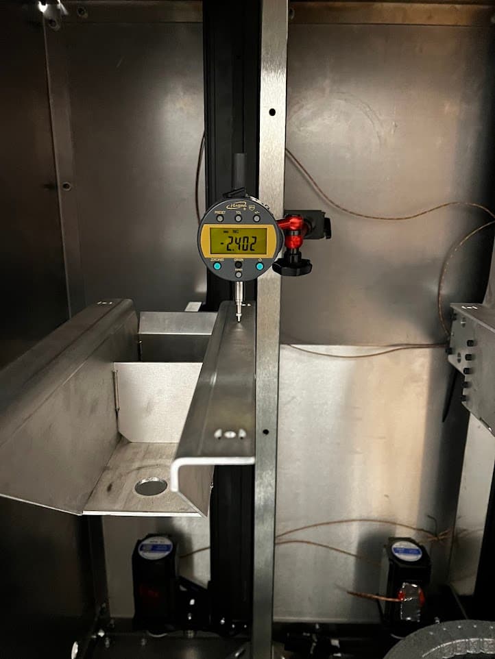 dial indicator setup for z-axis deviation measurement